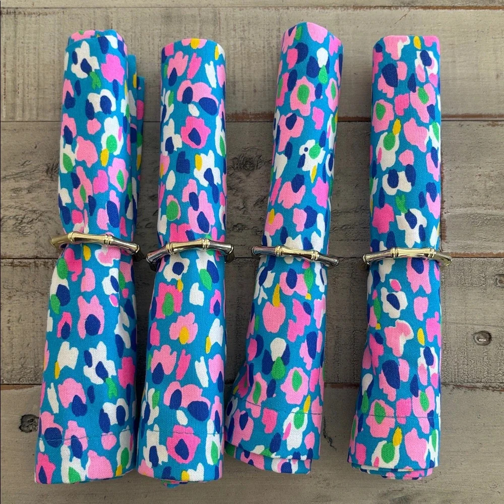 Lilly Pulitzer 4 Hotty Dotty Fabric Napkins With Rings